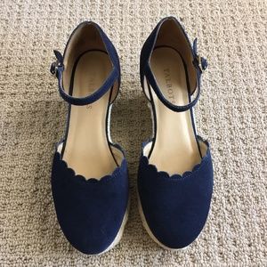 Talbots size 7.5 blue suede wedges with jute heel